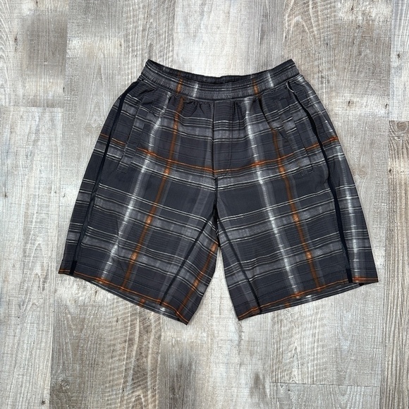 Lululemon Run Response Gray Brown Plaid Men's Shorts Size M - Picture 2 of 9 Lu - Picture 4 of 10